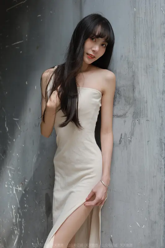 [IESS异思趣向] 2022.11.08 丝享家 1262 团团《高叉长腿》 - IESS